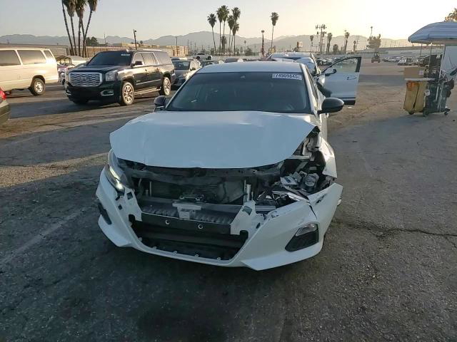 Nissan Altima 2020