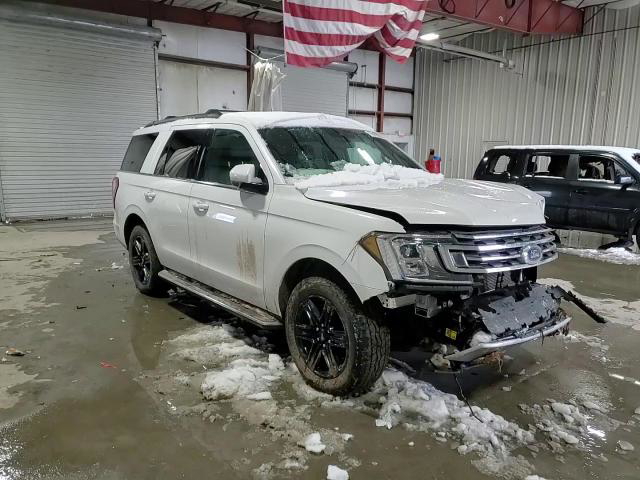 Ford Expedition 2021