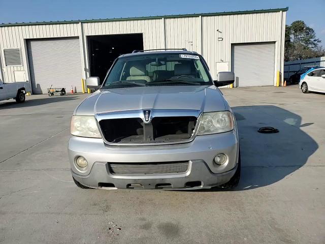 Lincoln Navigator 2004