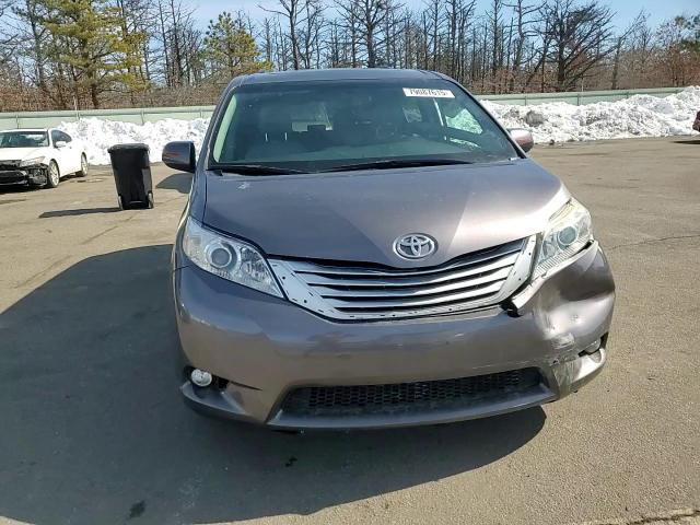 Toyota Sienna 2017