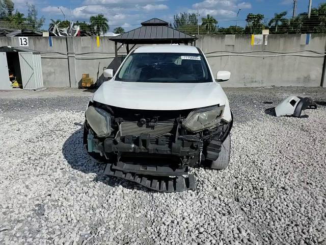 Nissan Rogue 2016