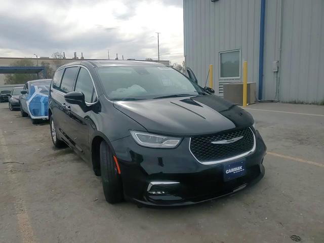Chrysler Pacifica 2024