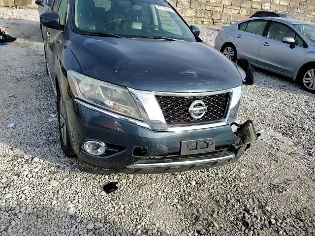 Nissan Pathfinder 2014
