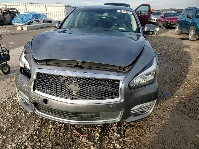 Infiniti Q70 2015
