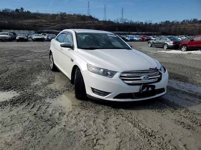 Ford Taurus 2014