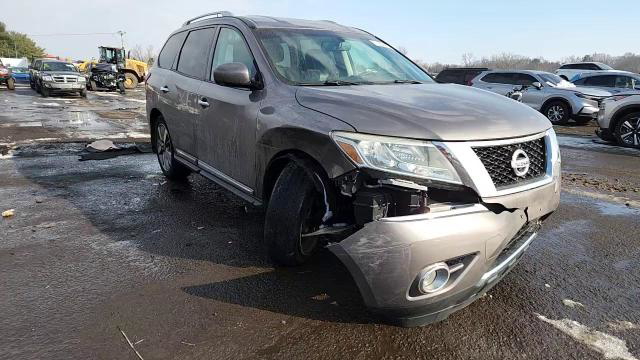 Nissan Pathfinder 2014