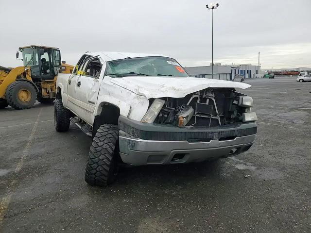 Chevrolet Silverado 2004
