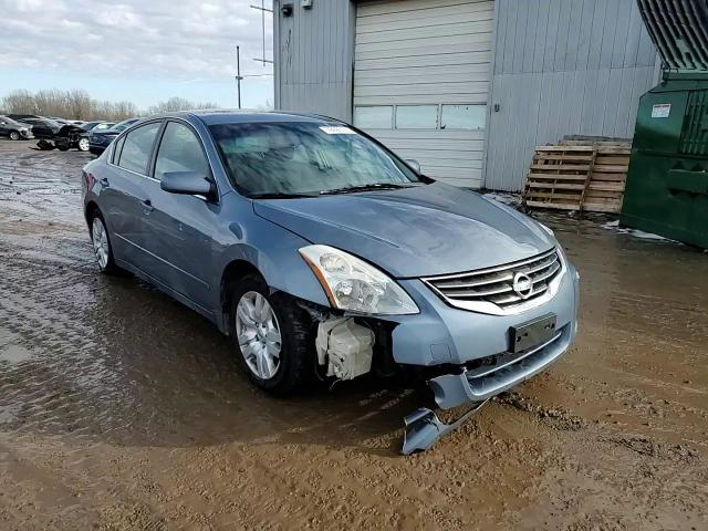 Nissan Altima 2012