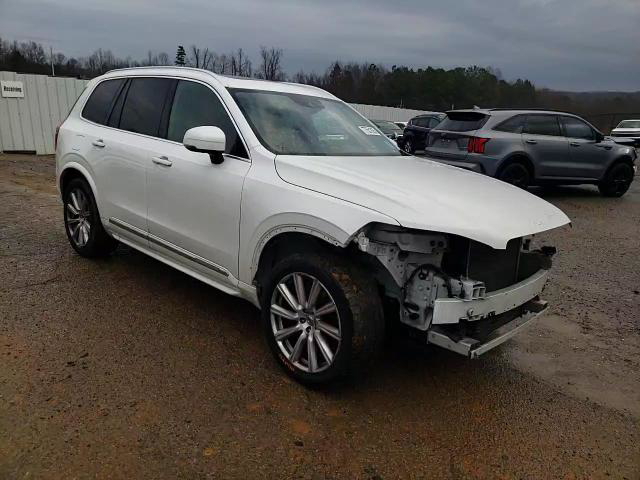 Volvo XC90 2016