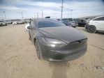 Tesla Model X 2022