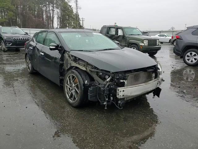 Nissan Maxima 2018