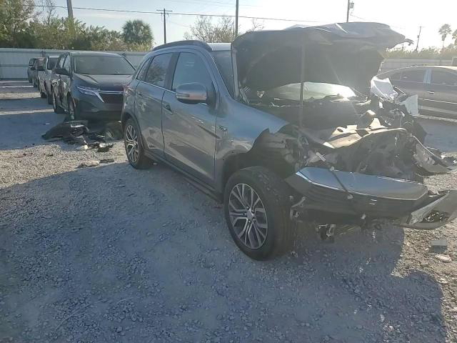Mitsubishi Outlander 2016