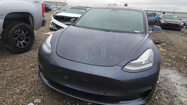 Tesla Model 3 2018