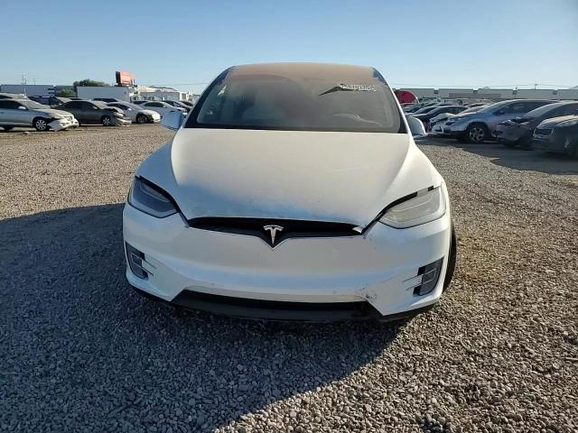 Tesla Model X 2018