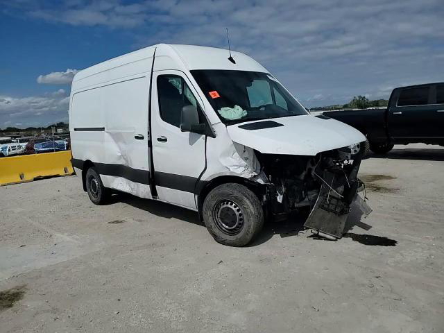 Mercedes-Benz Sprinter 2021