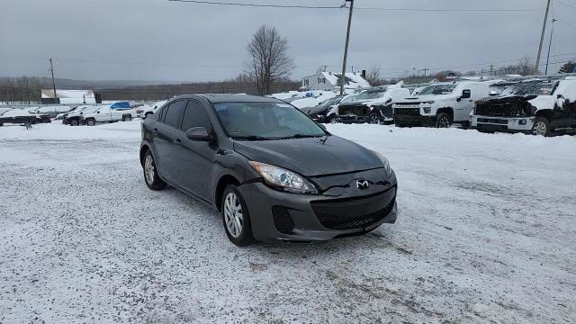 Mazda 3 2012