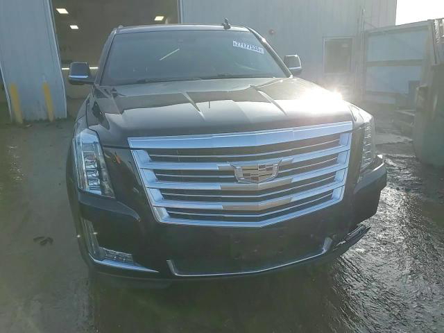 Cadillac Escalade 2016