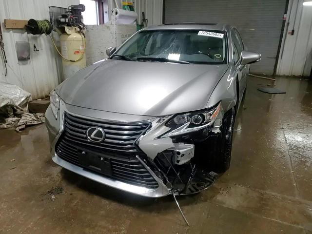 Lexus ES 2016