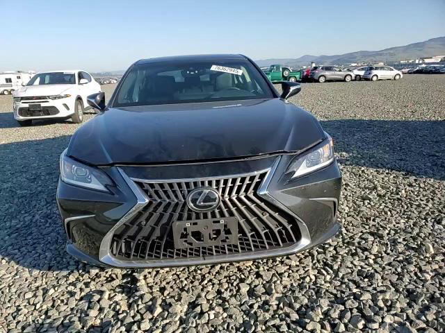 Lexus ES 2022