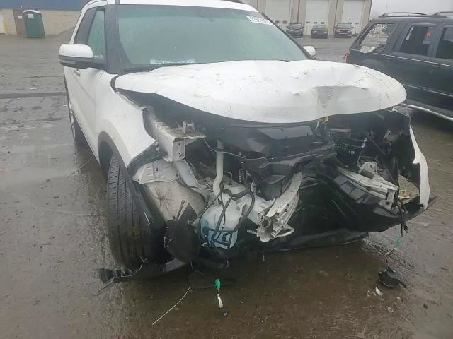 Ford Explorer 2011