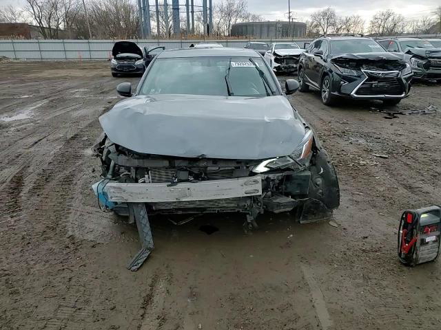 Nissan Altima 2019
