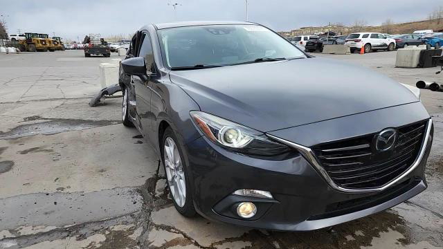 Mazda 3 2015