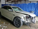 Ford Taurus 2010