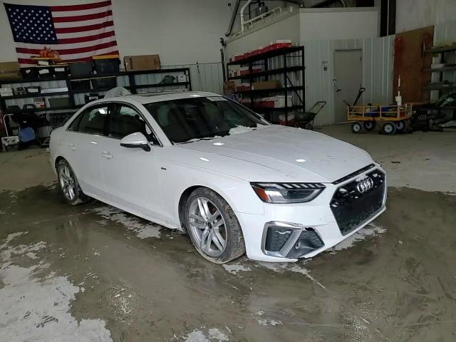 Audi A4 2023