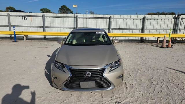 Lexus ES 2018