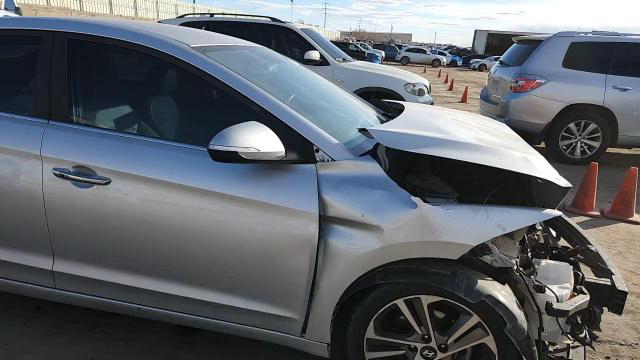 Hyundai Elantra 2017