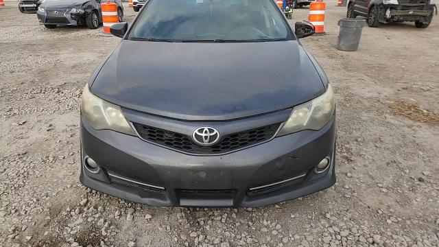 Toyota Camry 2012