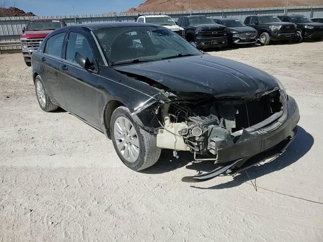 Chrysler 200 2012