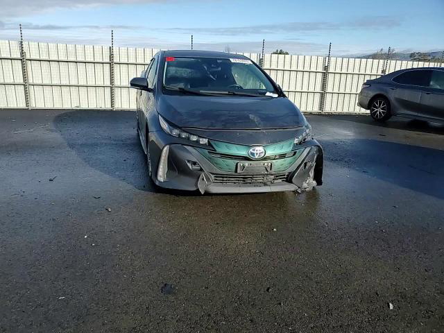 Toyota Prius 2017