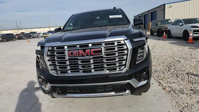 GMC Yukon 2025