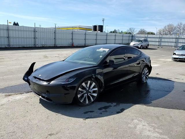 Tesla Model 3 2025