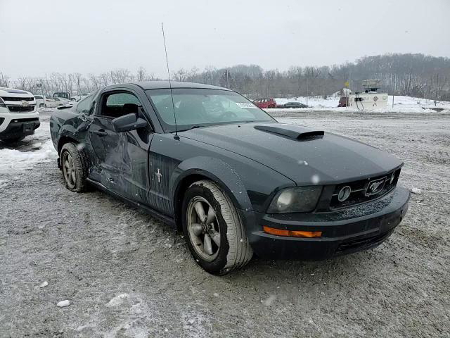 Ford Mustang 2007