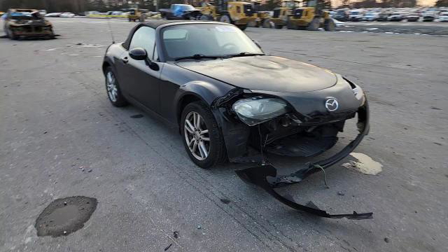 Mazda MX-5 2011