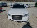Chrysler 300 2016