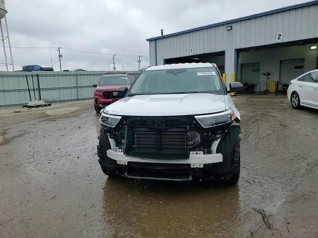 Ford Explorer 2021