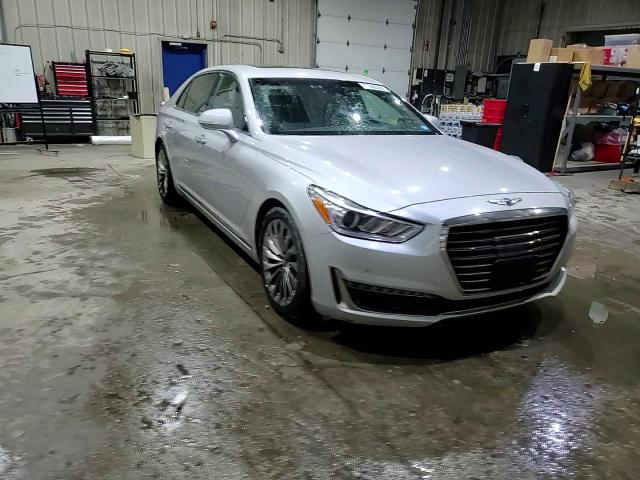 Genesis G90 2017