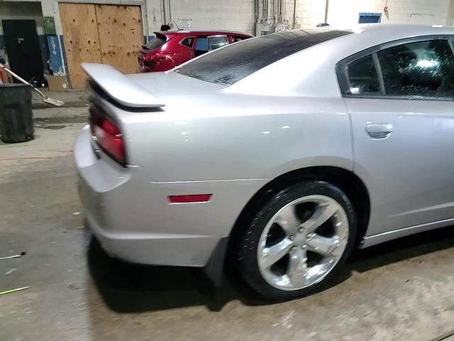 Dodge Charger 2013