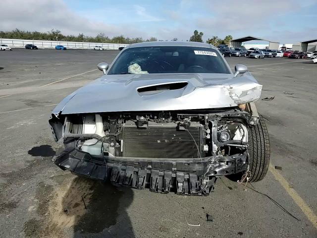 Dodge Challenger 2021