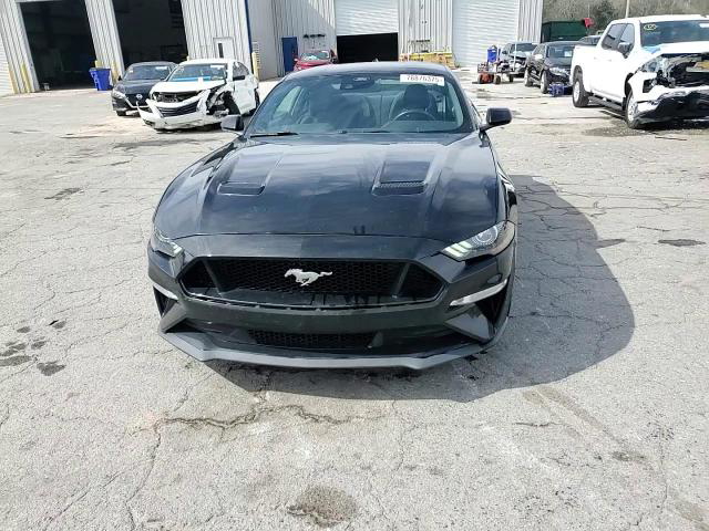 Ford Mustang 2021