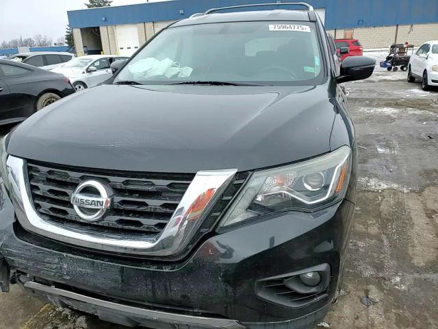 Nissan Pathfinder 2018