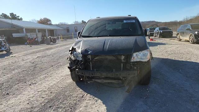 Dodge Caravan 2016