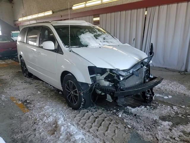 Dodge Caravan 2017