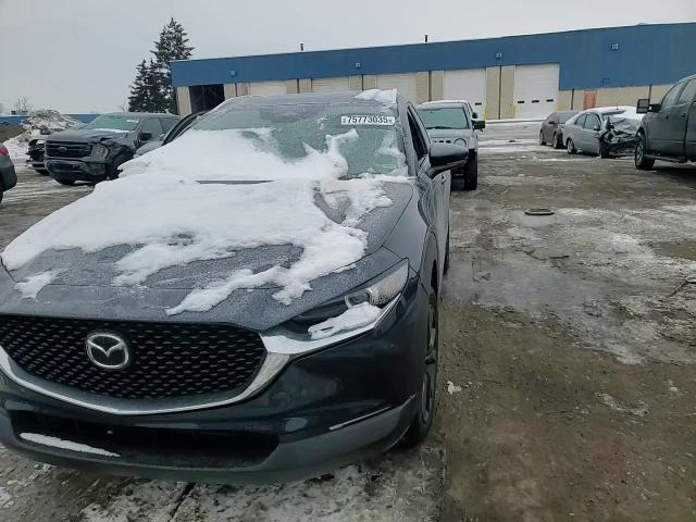 Mazda CX-30 2025