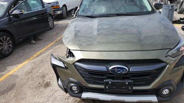 Subaru Outback 2025
