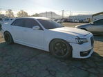 Chrysler 300 2022