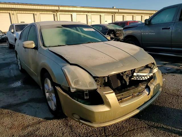 Nissan Maxima 2004